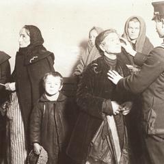 Examination of hopeful immigrants at Ellis Island, New York