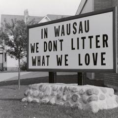 Wausau anti-litter sign