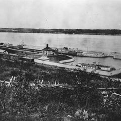 Lock and Dam (Mississippi River)