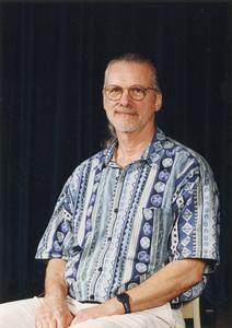 Art professor Tom Gross faculty headshot