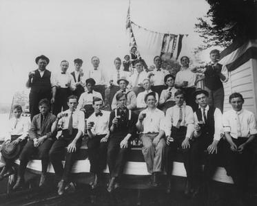 A gentleman's outing in 1922