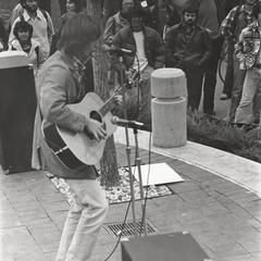 Performance on the mall