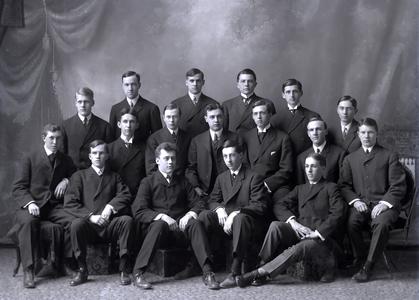 Fraternity Chi Psi, 1904