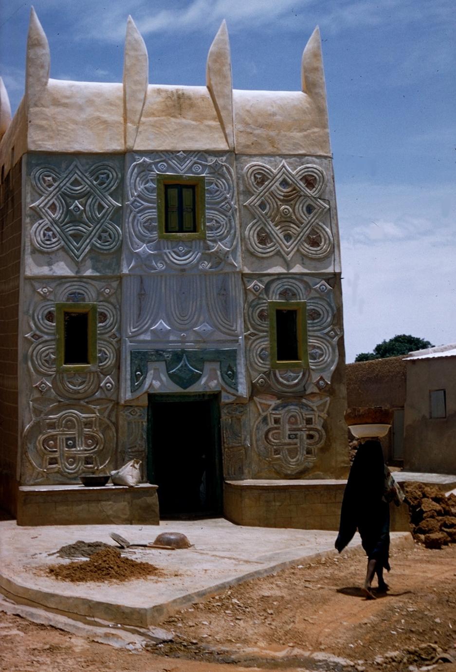 Kano House in Urban Hausa Decorative Tradition