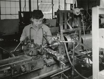 MacWhyte factory employee at work