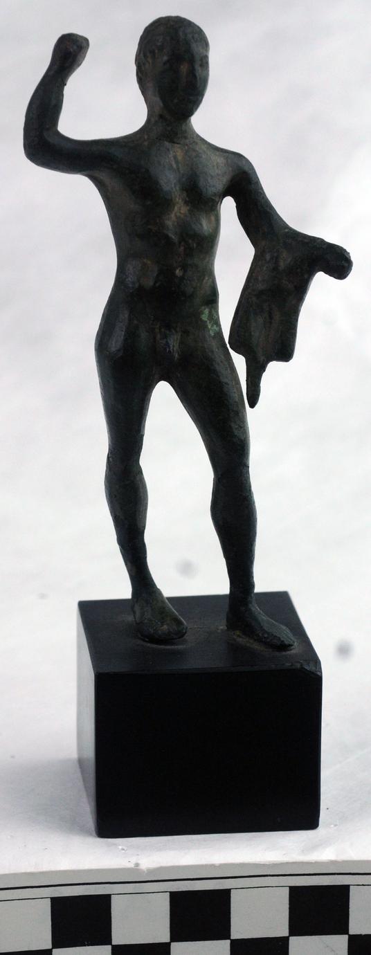 Figurine (1 of 4)