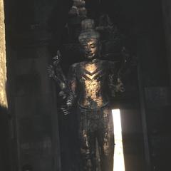 Angkor Wat : Vishnu in temple