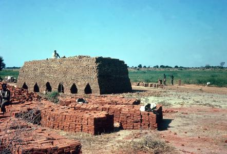 Chadian Owned and Operated Brick Works