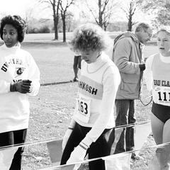 Women cross county runners