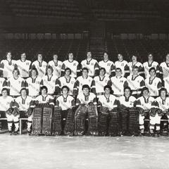 1977-78 hockey team picture