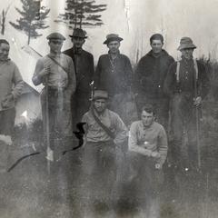 1913 group of field geologists