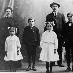Joe Pierre Sr. and family