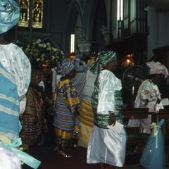 Women dancing at Apara wedding ceremony