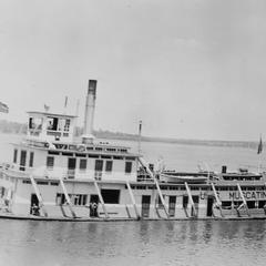 Muscatine (Towboat, 1915-1945)