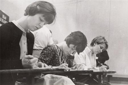 UW-Waukesha registration, Mount St. Paul College,1966