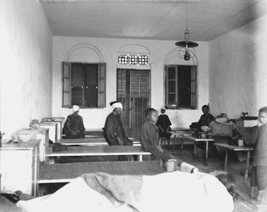 Inside the women's ward in the old Yeungkong 陽江 hospital