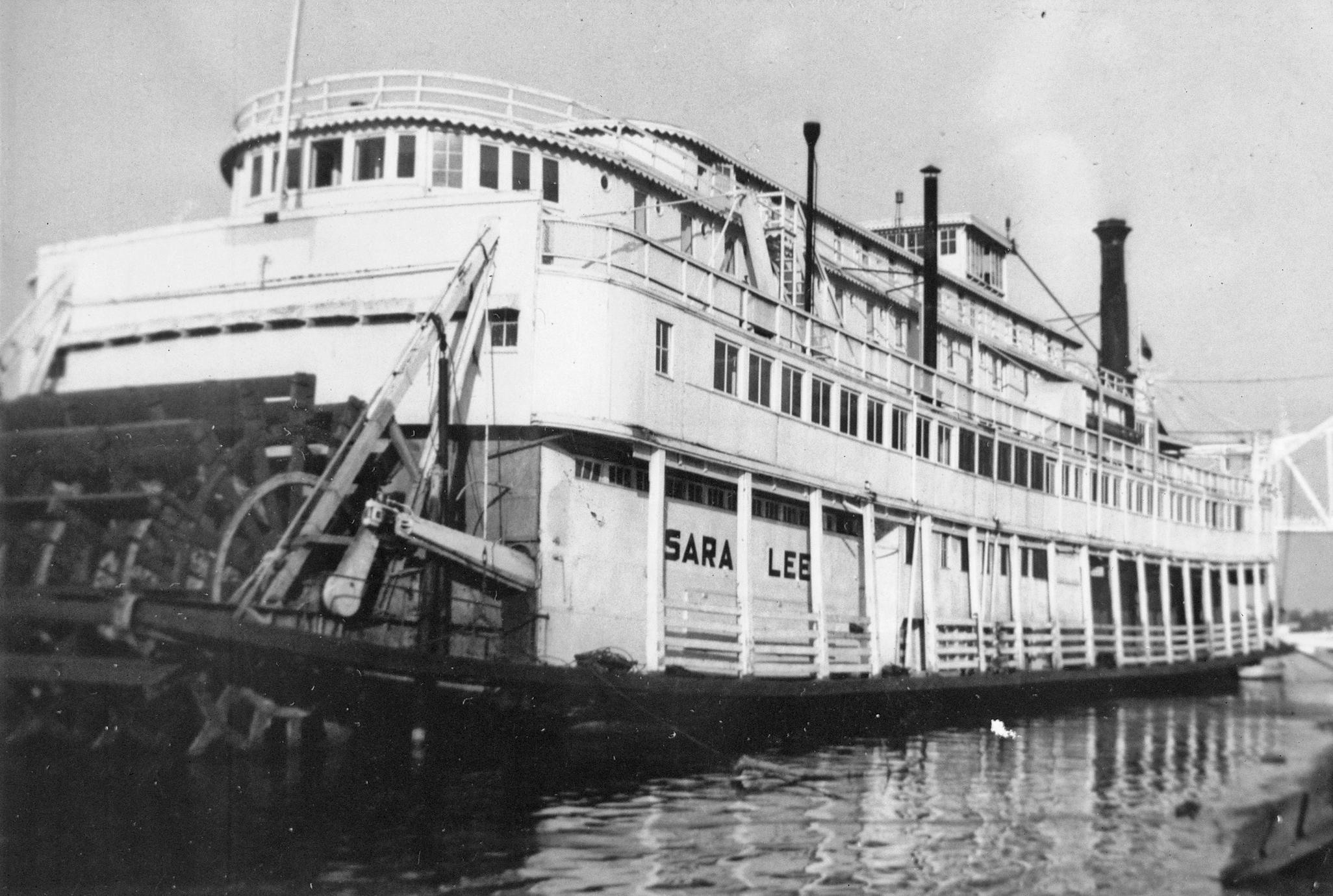 Sarah Lee (Floating hotel, 1952-1955)