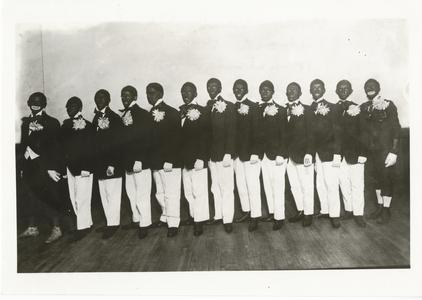 Minstrel show players circa 1915