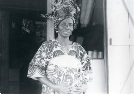 Mrs. Omole, a kola trader