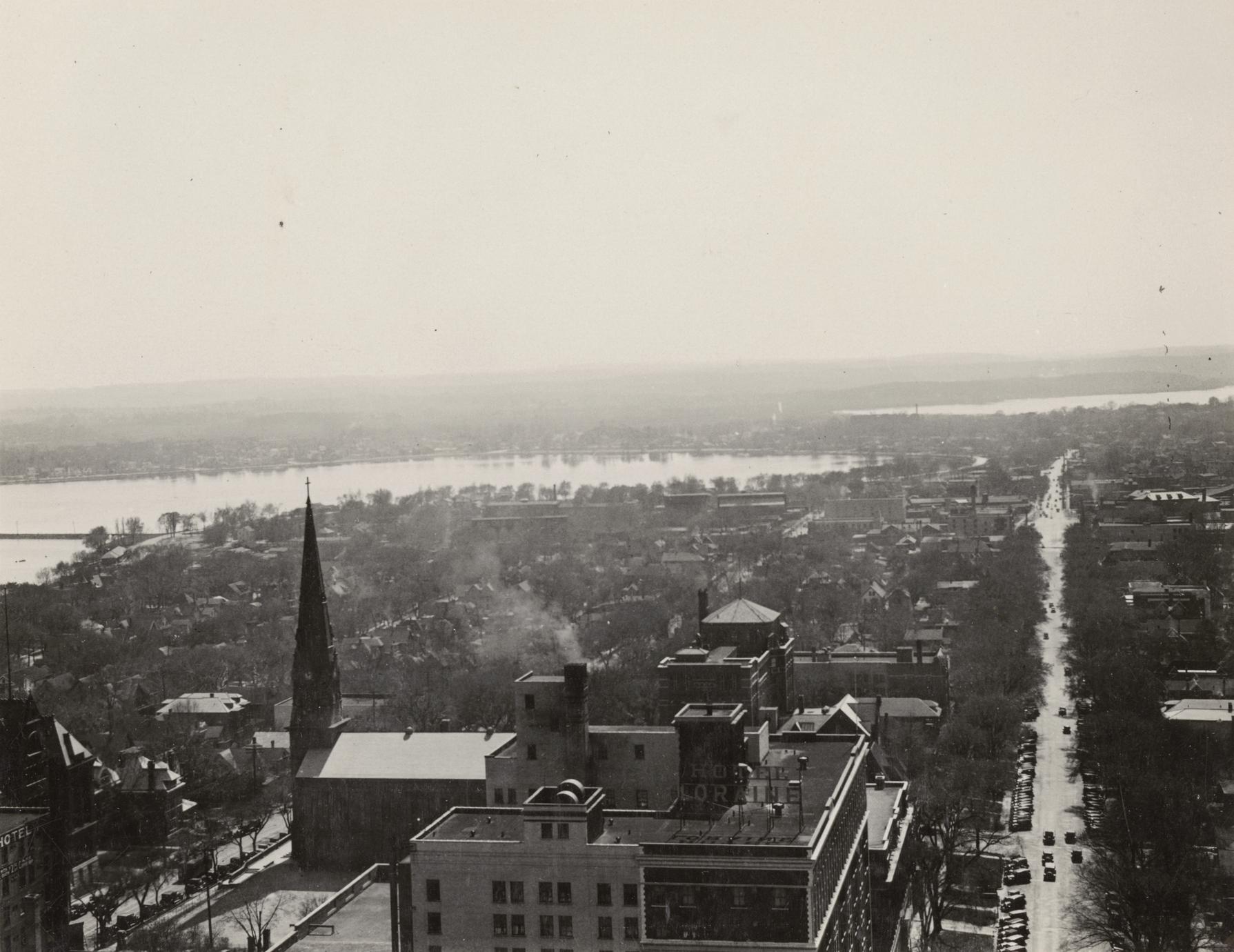 ‎Madison Aerial View - UWDC - UW-Madison Libraries