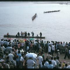 Boat races : on pirogue