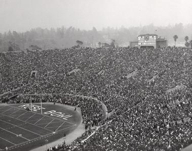 1963 Rose Bowl crowd