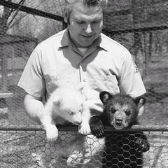 Rudy Teschan and bear cubs