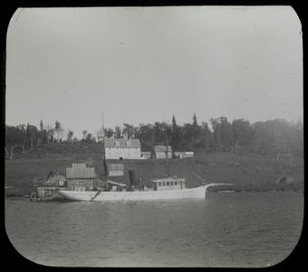 Steam Yacht in Washington Harbor