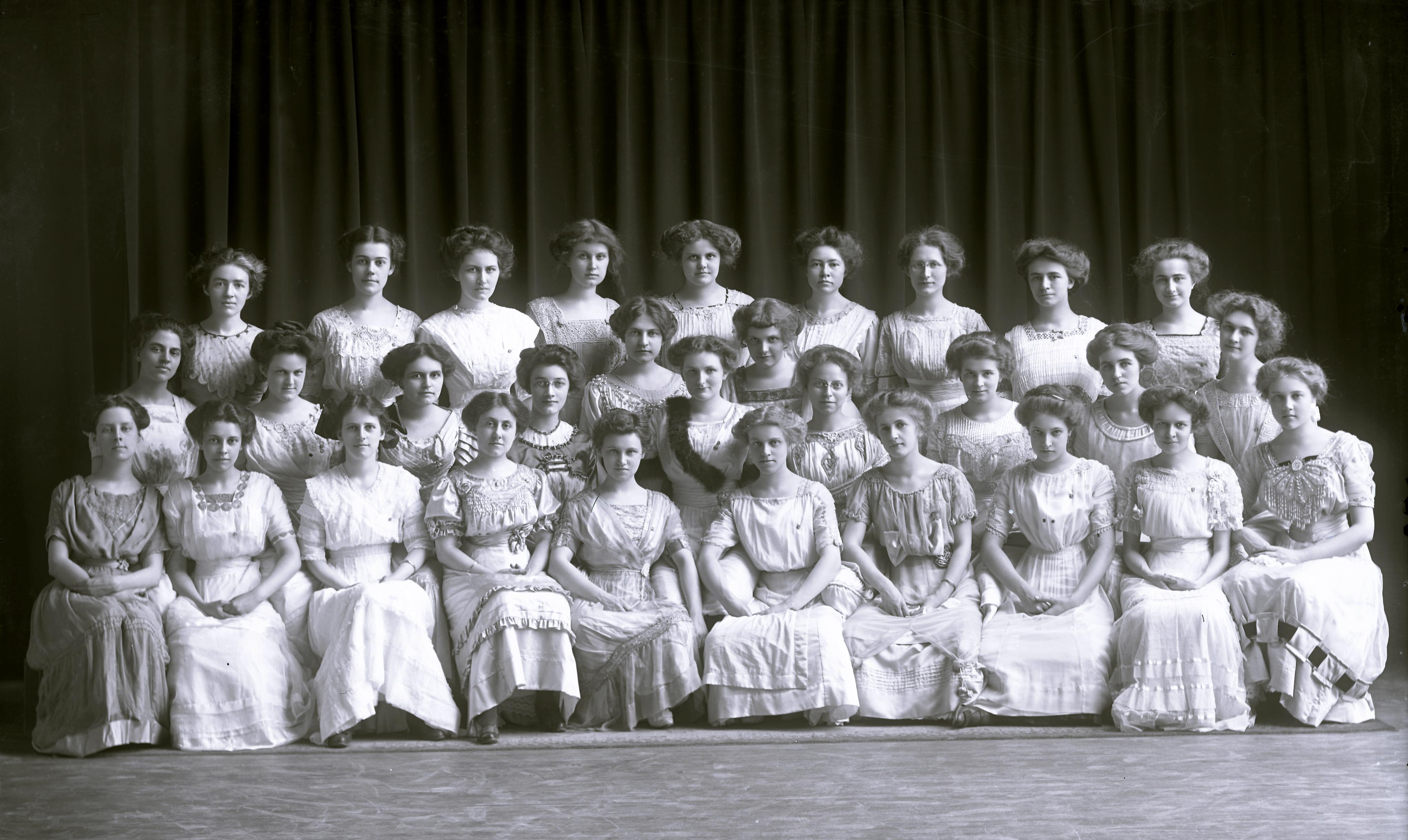 Sorority Chi Omega 1911 UWDC UW Madison Libraries