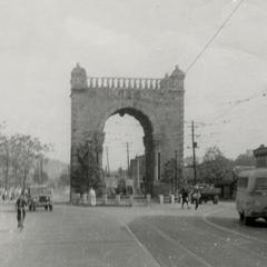 "Gate in old Seoul"