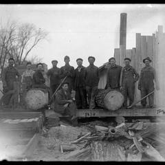 Lumbering : Mill and crew