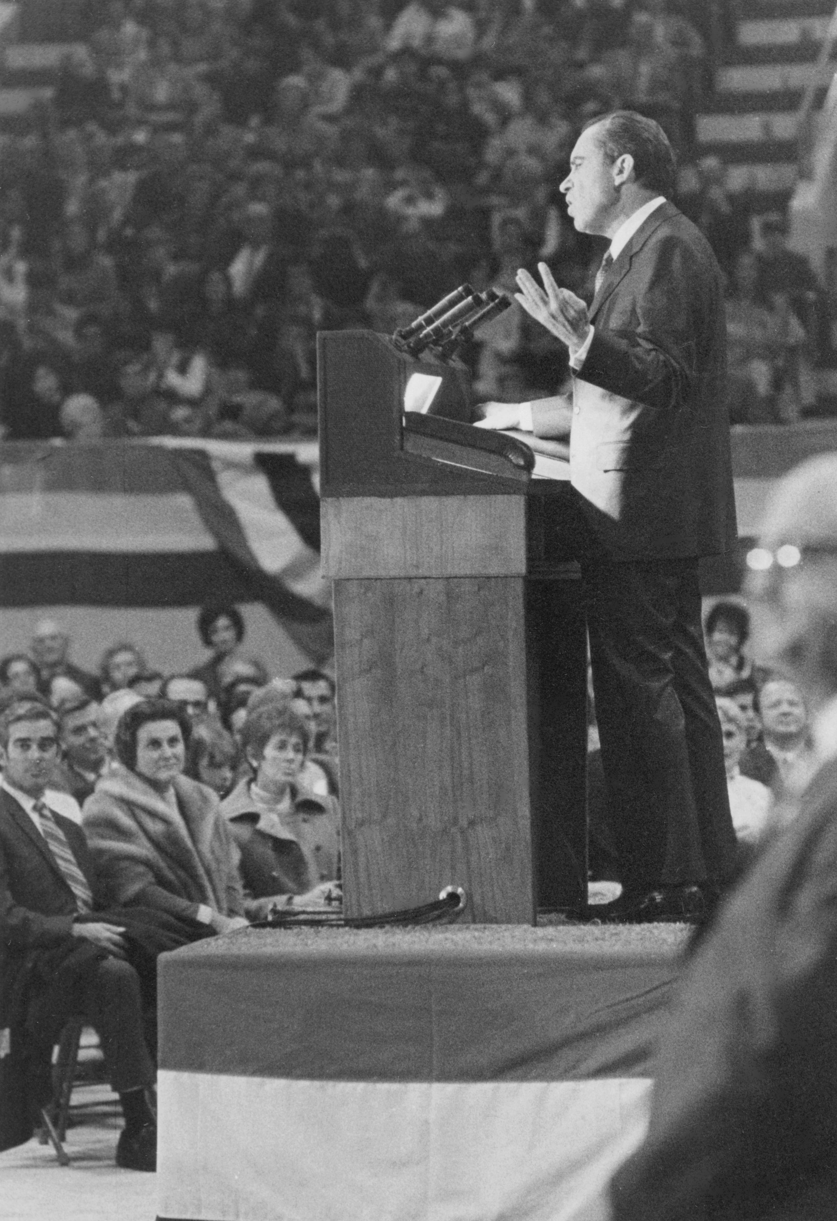 President Richard Nixon giving speech during a visit to Green Bay - UWDC -  UW-Madison Libraries