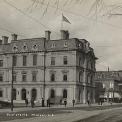 Federal Post Office postcard