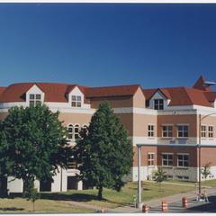 1995 building Marathon County Public Library