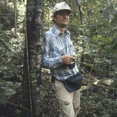 Bruce Benz in dry forest, La Calera valley