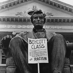 Abraham Lincoln statue during Black students strike