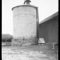 Brick silo