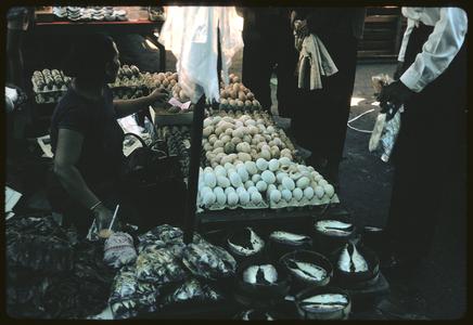 Morning Market : eggs