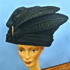 Mourning hat