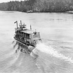Stern view of Apollo No. 1 on the Wisconsin River