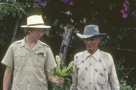 Martin Burd and local man with cultivated Solandra, Tierra Blanca