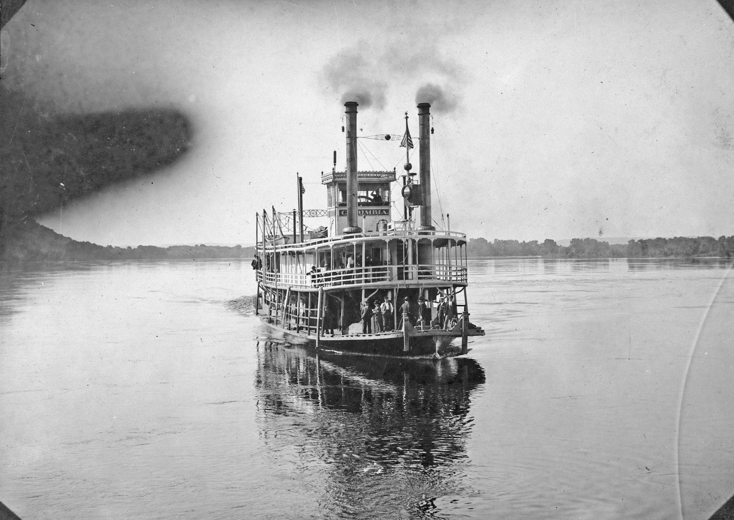 Columbia (Packet/Excursion boat, 1900-1911) - UWDC - UW