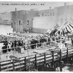 Milwaukee Street Bridge Fire, 1913