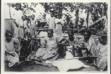 Women ginning, carding, spinning and weaving cotton, Calaca, Batangas, 1905-1915