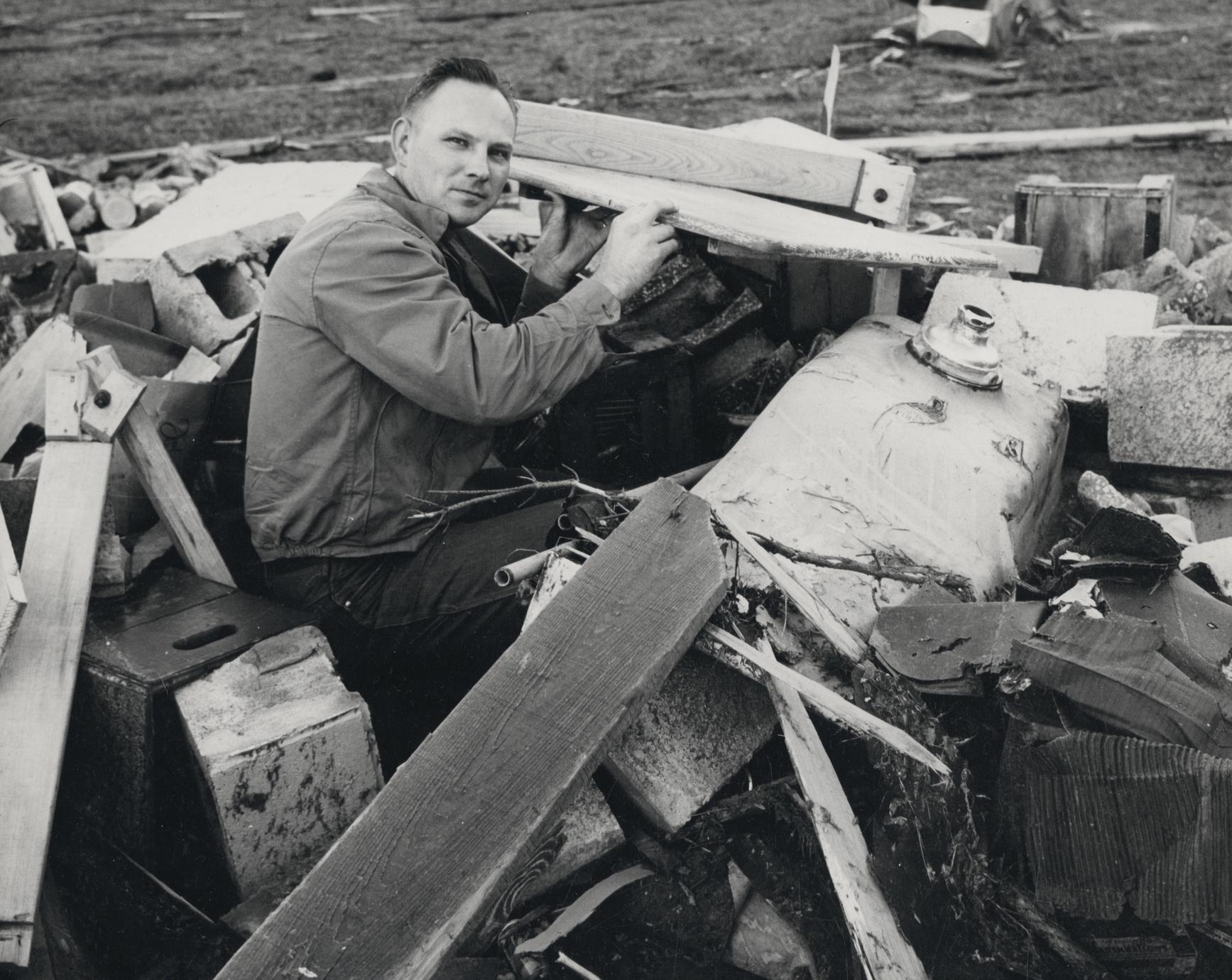 ‎Aftermath of the 1958 Colfax tornado UWDC UWMadison Libraries