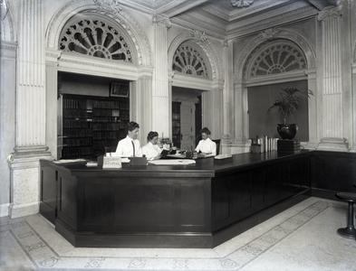 Main desk, University Library