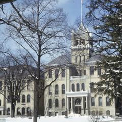 Old Main (Whitewater, WI)