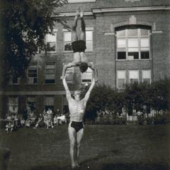 Gymnasts' demonstration