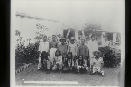 Filipino prisoners of war, Cavite, 1899