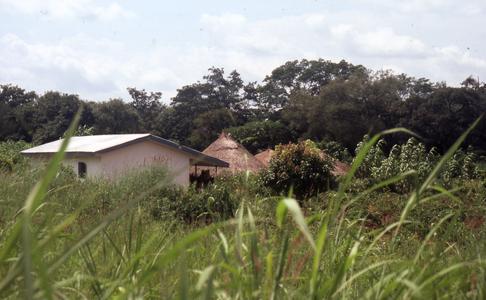 Buildings south of Jos